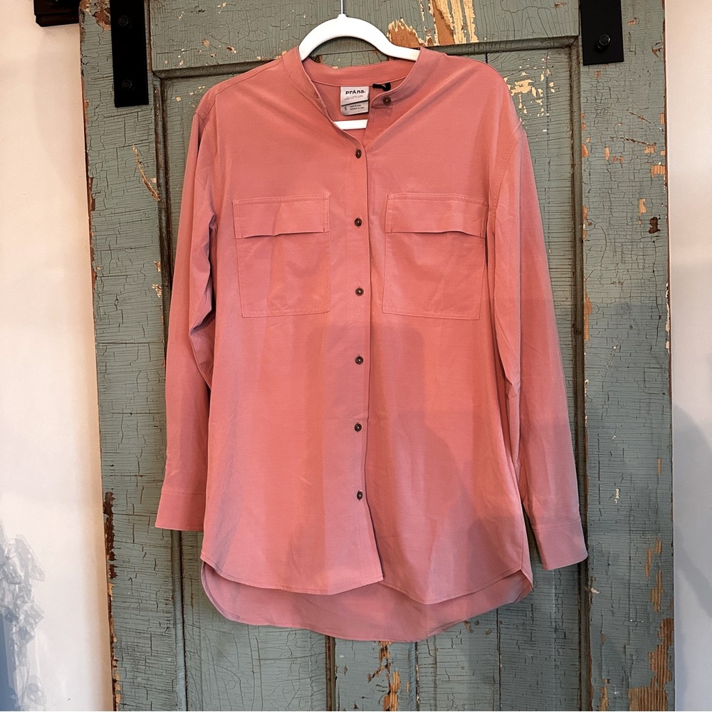 NWT Prana Railay Tunic Womens Cloud Blush Button Up Shirt Size Small
